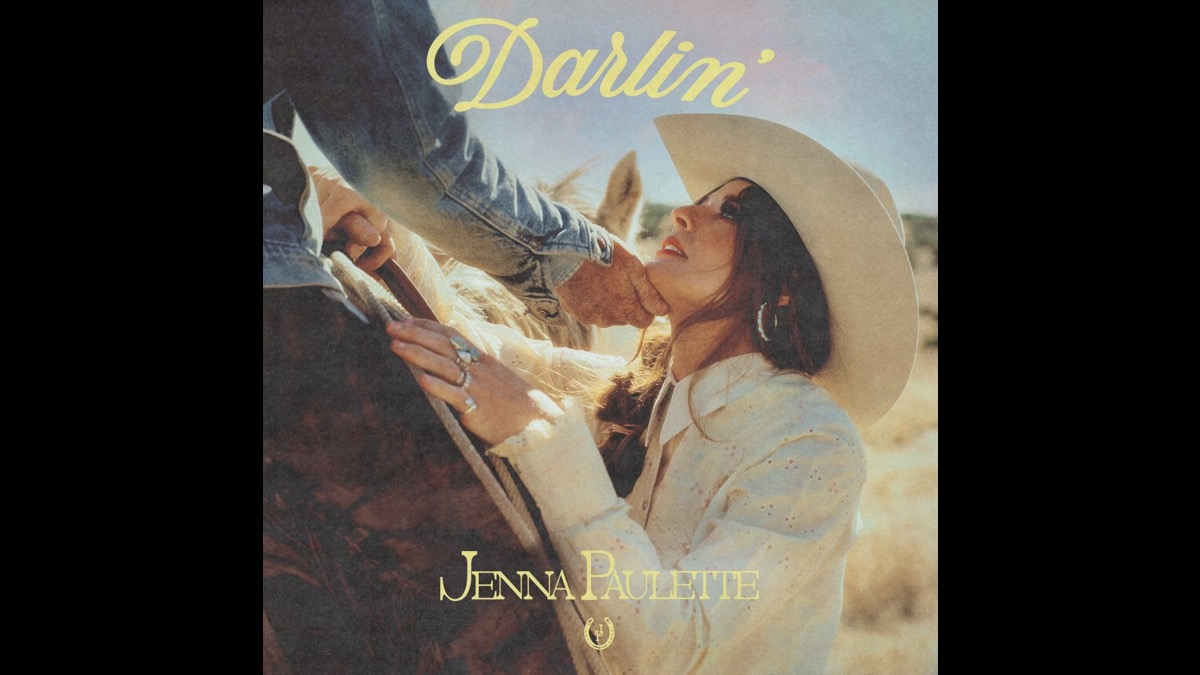 Jenna Paulette Shares 'Darlin' Video