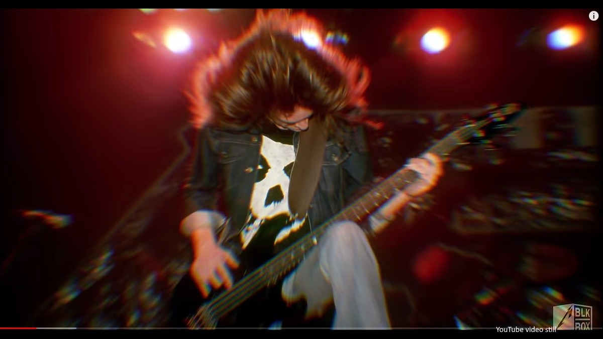 Metallica Reveal Previously Unseen Cliff Burton Photos Via '(Anesthesia) Pulling Teeth' Video