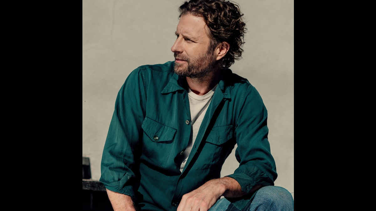 Dierks Bentley Scores Career High With 'She Hates Me'