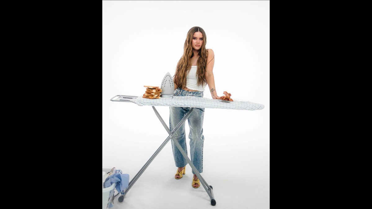 Maren Morris Reveals 'Bed No Breakfast' Visualizer