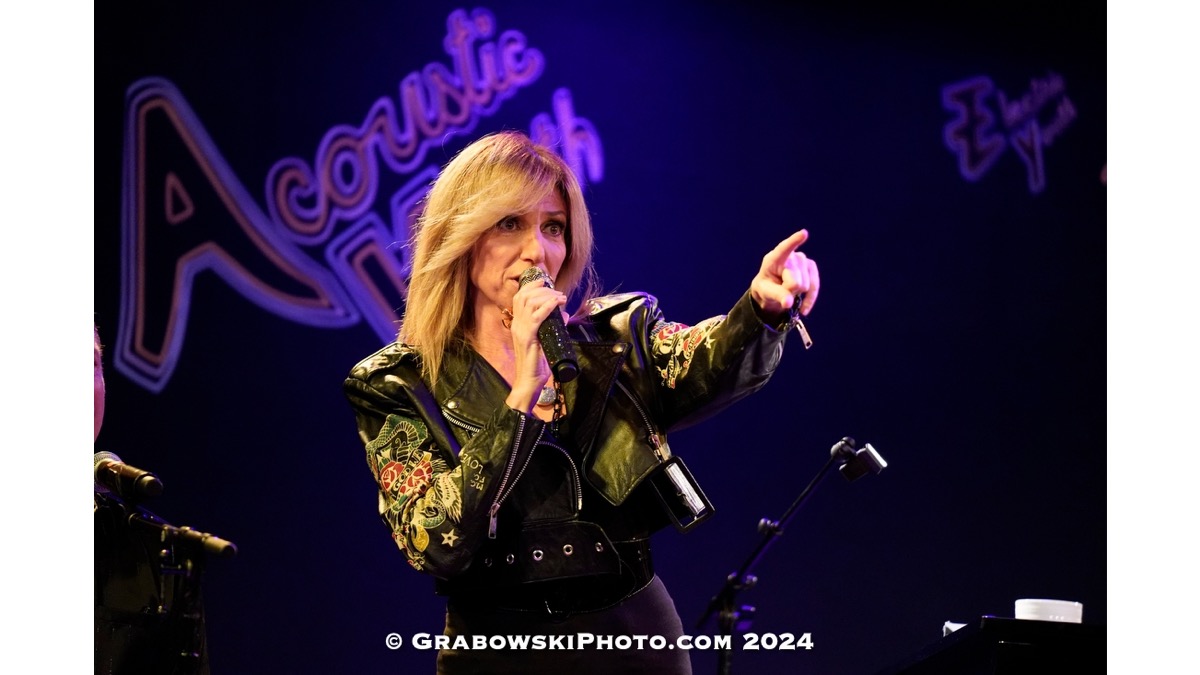 Debbie Gibson Live In Chicago 2024