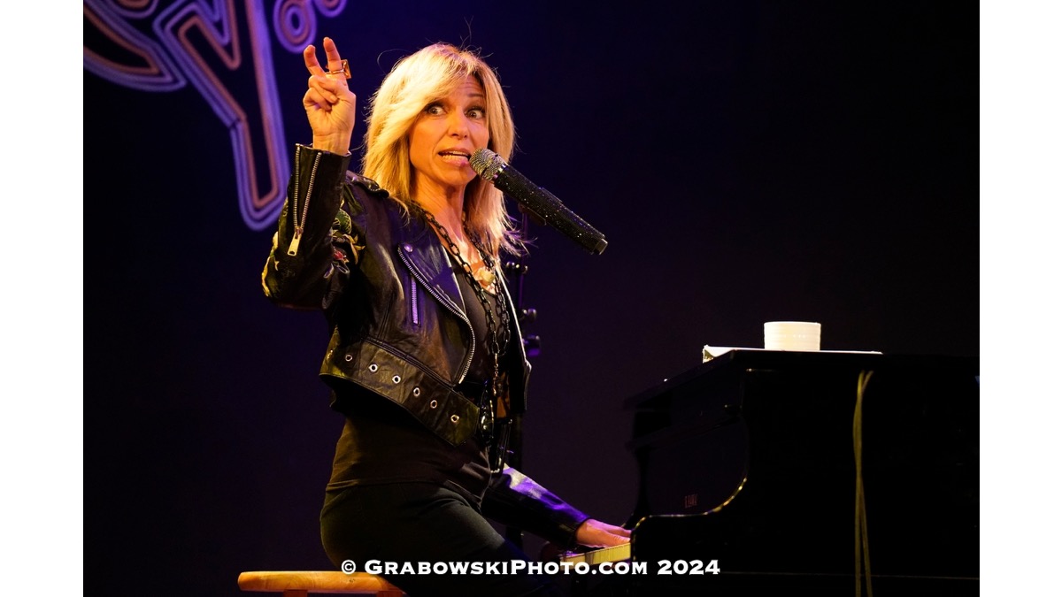 Debbie Gibson Live In Chicago 2024