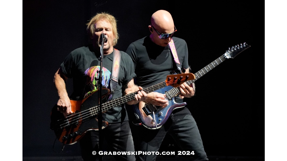 Sammy Hagar's Best Of All Worlds Tour Hits Chicago 